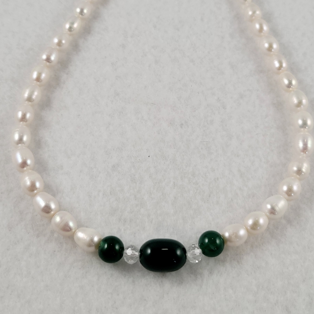 REAL Pearl and Green Agate Necklace - Picture 14 of 15